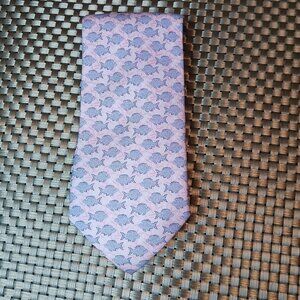 Vineyard Vines Pink Mosaic Fish Pattern 3.75"x58" Silk Tie USA (0742)